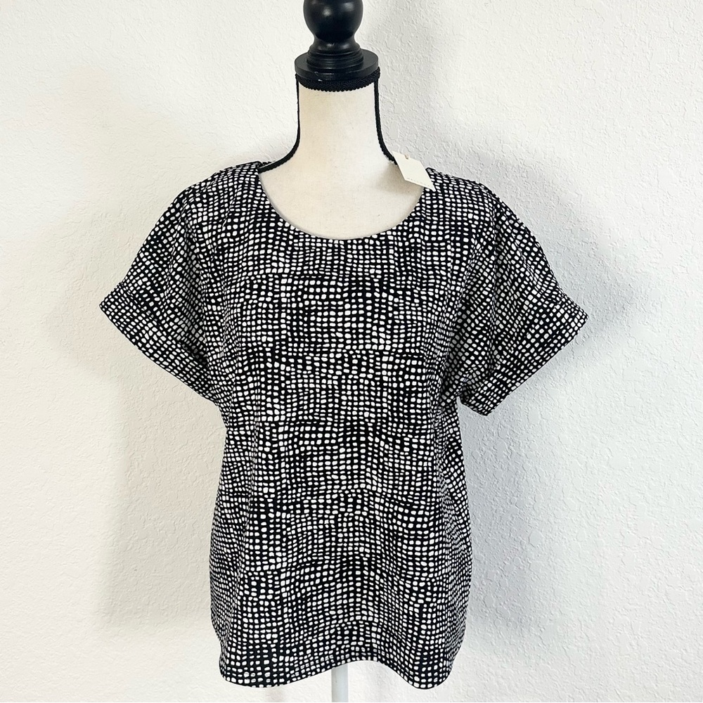 MELLODAY Black White Printed Boxy Blouse Cuff Sleeve Medium NWT Business Office